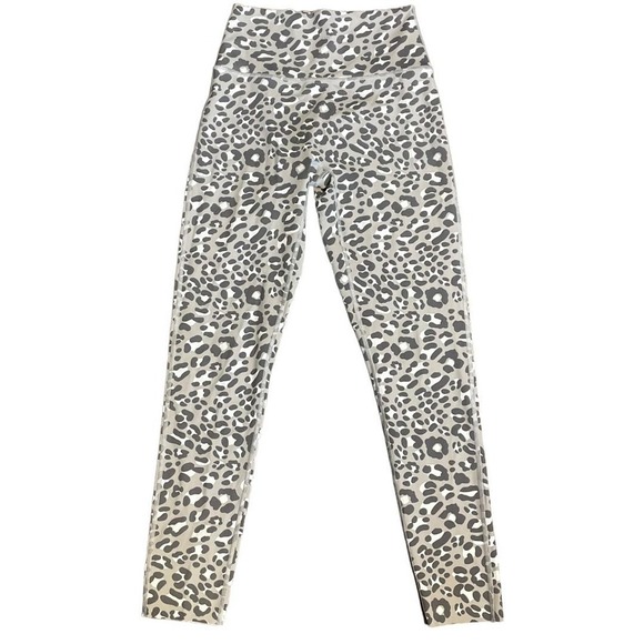 Aerie OFFLINE NWOT Goals High Waisted Leopard Leggings Size M - Picture 4 of 10